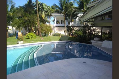 1_photo/94cdffef63.8f3f2a47dd94676f-ATLAS-70b79cf8-2b64-4423-b99e-319ba73ffacd.jpg de casa para alugar com 6 quartos, 700m² em Jardim Acapulco, Guarujá