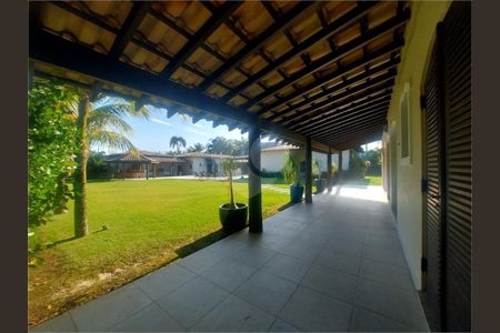 97_photo/94cdffefa1.c54d8ccd00eda198-ATLAS-7bb4ff8c-6d3b-4ff8-9b00-01bffedcf069.jpg de casa para alugar com 8 quartos, 800m² em Jardim Acapulco, Guarujá