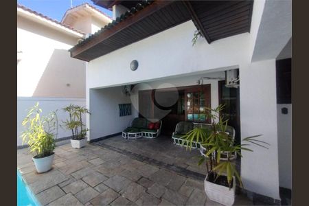 10_photo/94cdffefc1.4fc856360cf0b3d0-ATLAS-8e92682c-ee19-4418-bca1-a2864dec8a32.jpg de casa à venda com 4 quartos, 490m² em Jardim Acapulco, Guarujá