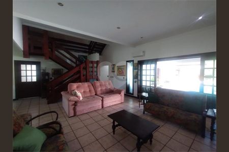 8_photo/94cdffefc1.4fc856360cf0b3d0-ATLAS-d2fcaa93-e727-4f4a-a76b-65f9cacd69a6.jpg de casa à venda com 4 quartos, 490m² em Jardim Acapulco, Guarujá