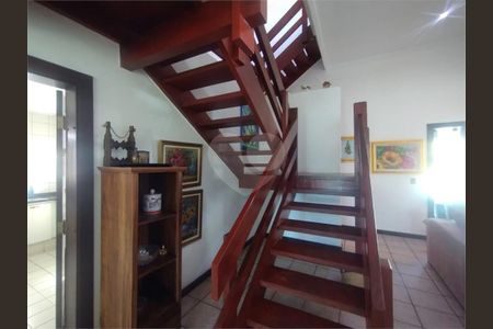 1_photo/94cdffefc1.4fc856360cf0b3d0-ATLAS-dcca4319-2e4a-4549-a996-717623a10595.jpg de casa à venda com 4 quartos, 490m² em Jardim Acapulco, Guarujá