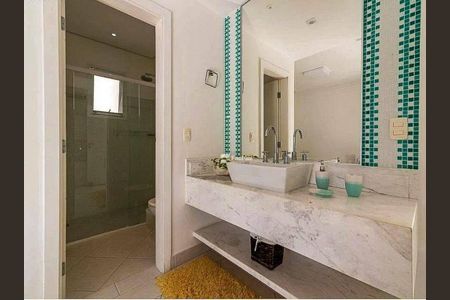 5_photo/94cdfff055.b046d4ec57f76432-ATLAS-2af499f2-bcfe-4d67-89f3-4f39e19d947f.jpg de casa à venda com 10 quartos, 1411m² em Jardim Acapulco, Guarujá