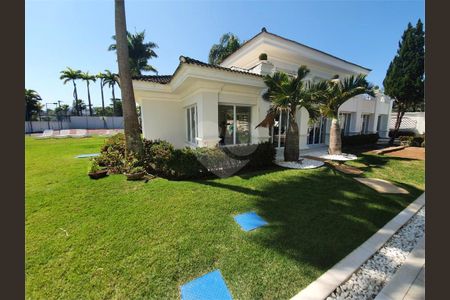 5_photo/94cdfff099.de1539f27b8bccfe-ATLAS-30cafa06-fec5-4456-9e98-e354d74eecae.jpg de casa de condomínio à venda com 6 quartos, 3000m² em Jardim Acapulco, Guarujá