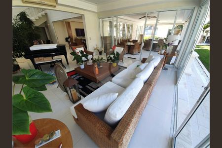 16_photo/94cdfff099.de1539f27b8bccfe-ATLAS-a0e3fcc6-1025-419f-a7b9-dee1d46da2d9.jpg de casa de condomínio à venda com 6 quartos, 3000m² em Jardim Acapulco, Guarujá