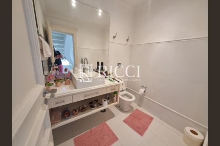 3_photo/94cdfff0a3.5b1ffa6849bccbd1-ATLAS-f8a0028f-b80c-4f3f-bf70-06f15afbc10a.jpg de casa à venda com 6 quartos, 3000m² em Jardim Acapulco, Guarujá