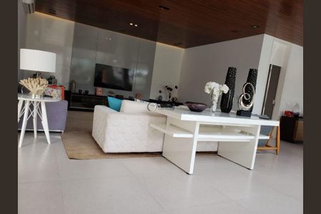 4_photo/94cdfff0a3.ffbddc27e238e23e-ATLAS-1f812582-ffa1-49b3-9d9d-d9137f79ae56.jpg de casa de condomínio à venda com 5 quartos, 544m² em Jardim Acapulco, Guarujá