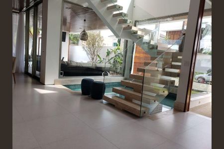 8_photo/94cdfff0a3.ffbddc27e238e23e-ATLAS-4522ca73-a326-495b-86b1-33cca336a2ca.jpg de casa de condomínio à venda com 5 quartos, 544m² em Jardim Acapulco, Guarujá