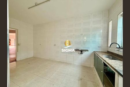 5_photo/94cdfff0cd.7d49f92876c4d293-ATLAS-05f17d7c-62d1-4cbf-a96e-4f268ada8b18.jpg de casa à venda com 4 quartos, 247m² em Jardim Acapulco, Guarujá