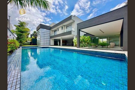 3_photo/94cdfff0d3.1c5ee5b12bdcf8f7-ATLAS-12c2ecfc-9e7d-4e4d-bbc1-b3081a4470ed.jpg de casa à venda com 7 quartos, 1200m² em Jardim Acapulco, Guarujá