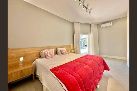 4_photo/94cdfff0d3.2008f600ea595daf-ATLAS-8b3f1fb3-81ab-4bb3-abde-dacd3d7784ba.jpg de casa de condomínio à venda com 6 quartos, 450m² em Jardim Acapulco, Guarujá