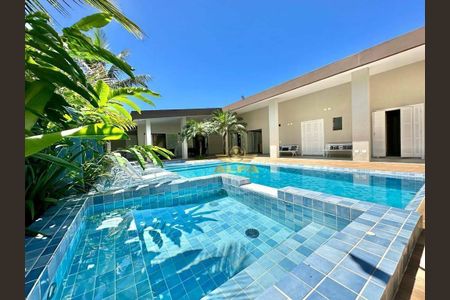 5_photo/94cdfff0d3.2008f600ea595daf-ATLAS-e5f1a44d-65b7-4458-9983-46d61bb13d6b.jpg de casa de condomínio à venda com 6 quartos, 450m² em Jardim Acapulco, Guarujá