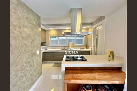 7_photo/94cdfff0d3.2832257cbb3df2c4-ATLAS-10076c50-2a9e-4253-9430-b80b7af78df3.jpg de casa de condomínio à venda com 5 quartos, 400m² em Jardim Acapulco, Guarujá