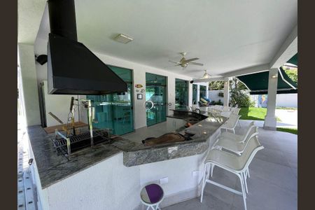 11_photo/94cdfff0d3.5a85c5bdfef41cf9-ATLAS-a3c15a53-eae3-4b70-a16a-9956def3ca6b.jpg de casa de condomínio à venda com 5 quartos, 600m² em Jardim Acapulco, Guarujá