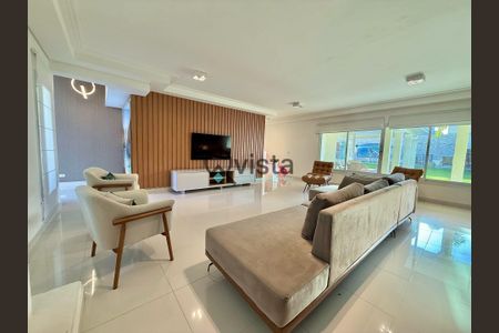 2_photo/94cdfff0d3.9b0e853e47463488-ATLAS-0597a750-7411-43f8-8d98-00a4a72fc70f.jpg de casa de condomínio à venda com 6 quartos, 445m² em Jardim Acapulco, Guarujá