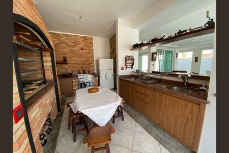 11_photo/94cdfff0d3.adea7a1cd79bc600-ATLAS-08902c2f-3c14-4418-ab0c-3badfbdd9ea2.jpg de casa à venda com 5 quartos, 600m² em Jardim Acapulco, Guarujá