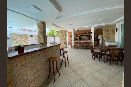 9_photo/94cdfff0d3.adea7a1cd79bc600-ATLAS-57fd2cd4-3dae-48a9-8f48-04304ab74f60.jpg de casa à venda com 5 quartos, 600m² em Jardim Acapulco, Guarujá