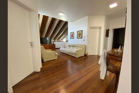 22_photo/94cdfff0d3.adea7a1cd79bc600-ATLAS-ce15f8db-a748-4f99-87c7-1910c07704cd.jpg de casa à venda com 5 quartos, 600m² em Jardim Acapulco, Guarujá