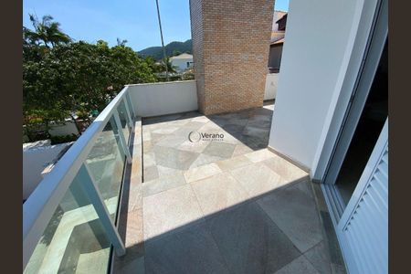 45_photo/94cdfff0d3.adea7a1cd79bc600-ATLAS-e7a0950b-7538-4f08-889d-1587f0754d99.jpg de casa à venda com 5 quartos, 600m² em Jardim Acapulco, Guarujá