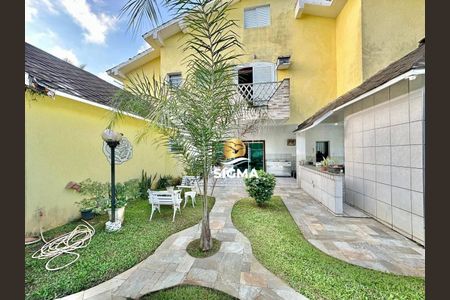 3_photo/94cdfff0d3.ba3e4f1a03d92c8a-ATLAS-3331c693-9a3c-43f0-93c7-aca5cb39c74b.jpg de casa à venda com 5 quartos, 400m² em Jardim Acapulco, Guarujá