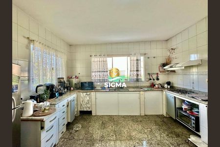 9_photo/94cdfff0d3.ba3e4f1a03d92c8a-ATLAS-6d16e04e-72c2-484a-ad7c-e44382db23ee.jpg de casa à venda com 5 quartos, 400m² em Jardim Acapulco, Guarujá