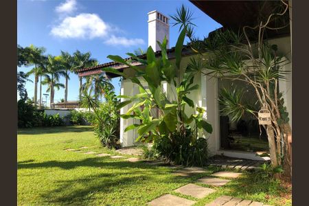 9_photo/94cdfff0d3.c06c3c5dbfc3661b-ATLAS-d80cbd51-1d3a-4d22-b8e6-25fb73838efa.jpg de casa para alugar com 3 quartos, 420m² em Jardim Acapulco, Guarujá