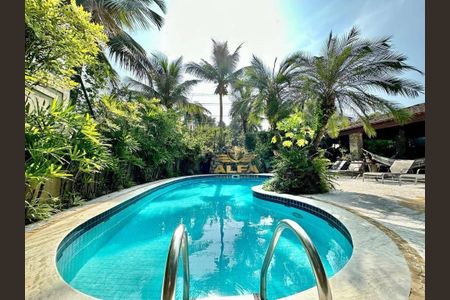 5_photo/94cdfff0d3.dda3a78fb47de289-ATLAS-1331fd4f-8390-4dcf-b9e7-b9285f0a80df.jpg de casa de condomínio à venda com 4 quartos, 380m² em Jardim Acapulco, Guarujá