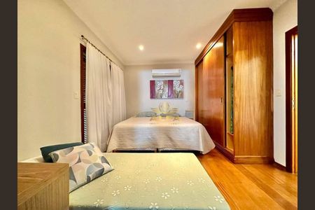 12_photo/94cdfff0d3.dda3a78fb47de289-ATLAS-605cd8db-b46a-4e32-99e5-bbe0e0f084b8.jpg de casa de condomínio à venda com 4 quartos, 380m² em Jardim Acapulco, Guarujá