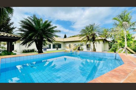 2_photo/94cdfff0d3.e6e1c947b02cf8fb-ATLAS-fe570cae-6e2f-4d0c-bae3-0cedea7ff473.jpg de casa à venda com 5 quartos, 500m² em Jardim Acapulco, Guarujá