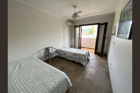 14_photo/94cdfff1c5.b88c9f23dde11cca-ATLAS-9d6ac029-d172-421a-a2cf-d870e8be560e.jpg de casa de condomínio à venda com 4 quartos, 500m² em Jardim Acapulco, Guarujá