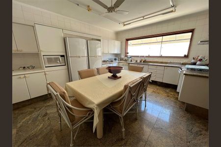 8_photo/94cdfff1c5.b88c9f23dde11cca-ATLAS-e6de76da-75b3-4419-9fb7-c539fc694c8a.jpg de casa de condomínio à venda com 4 quartos, 500m² em Jardim Acapulco, Guarujá