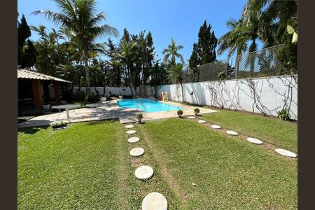 23_photo/94cdfff1c5.b88c9f23dde11cca-ATLAS-eeba55c4-fc9b-445b-807c-e72648de2ec6.jpg de casa de condomínio à venda com 4 quartos, 500m² em Jardim Acapulco, Guarujá