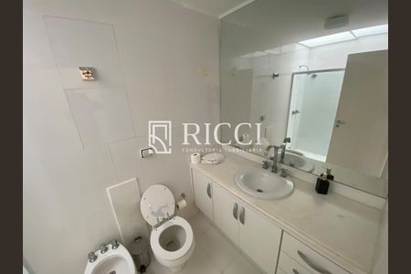 34_photo/94cdfff23d.d47dabe8817f27a7-ATLAS-ae9c5507-8ca1-4b25-8d6a-a913ffeb1d4f.jpg de casa à venda com 7 quartos, 1000m² em Jardim Acapulco, Guarujá