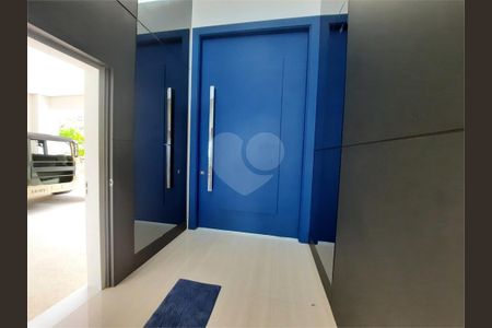 4_photo/94cdfff2ad.56f87905458f71eb-ATLAS-be87cc3a-dcbb-4fc9-a3a5-a27a2d3e4e88.jpg de casa à venda com 6 quartos, 450m² em Jardim Acapulco, Guarujá