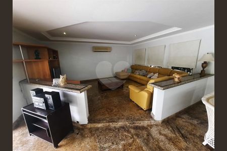 17_photo/94cdfff337.5b86ecbfc5c60960-ATLAS-6575ba27-d792-4b60-9d39-d815ae31ba82.jpg de casa para alugar com 6 quartos, 660m² em Jardim Acapulco, Guarujá