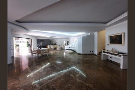 35_photo/94cdfff337.5b86ecbfc5c60960-ATLAS-8baca2cb-3f51-4e2c-815a-635be478d09a.jpg de casa para alugar com 6 quartos, 660m² em Jardim Acapulco, Guarujá