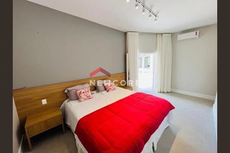 32_photo/94cdfff421.0f81dd1a9a4f6ffb-ATLAS-ce754d66-e1a4-4c84-9a89-bbb46250ef03.jpg de casa de condomínio à venda com 6 quartos, 1000m² em Jardim Acapulco, Guarujá