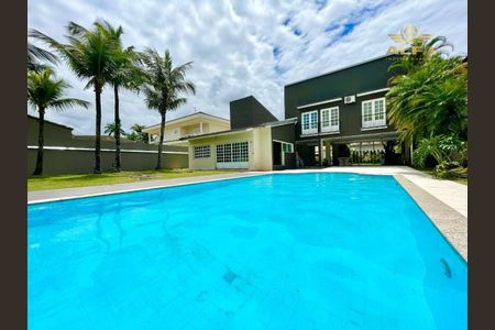 2_photo/94cdfff421.f279df7ab7105e24-ATLAS-81ea1dac-bba4-4772-8f51-219cd0b2d4cd.jpg de casa à venda com 6 quartos, 400m² em Jardim Acapulco, Guarujá