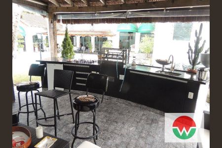 7_photo/94cdfff55b.cef17660cfa7d457-ATLAS-ff28fab8-dd13-4e0f-ac42-b13a5df136a8.jpg de casa à venda com 4 quartos, 500m² em Balneario Praia do Pernambuco, Guarujá