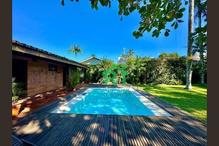 10_photo/94cdfff577.f8e1d2184713cc45-ATLAS-44aea953-ec78-4605-9c34-2178e8cc7fe2.jpg de casa à venda com 4 quartos, 440m² em Balneario Praia do Pernambuco, Guarujá