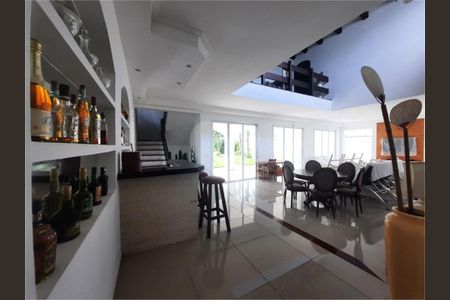 5_photo/94cdfff65b.07fb07773285f6be-ATLAS-0cdc2db9-3f51-4dbd-8ca8-0d387d97ae32.jpg de casa para alugar com 4 quartos, 480m² em Morrinhos, Guarujá