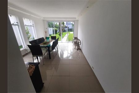 3_photo/94cdfff65b.07fb07773285f6be-ATLAS-a6b53ded-b6b8-4b78-ac4e-0869927fa73d.jpg de casa para alugar com 4 quartos, 480m² em Morrinhos, Guarujá