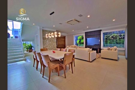 2_photo/94cdfff687.445c0bca81181d7a-ATLAS-dbbc4422-b313-4863-a7db-3bd9384bd0f9.jpg de casa à venda com 4 quartos, 380m² em Jardim Acapulco, Guarujá