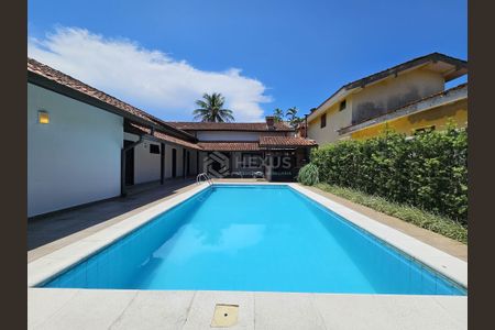 2_photo/94cdfff6c3.dd36eae811456584-ATLAS-0c7fec62-0e22-4fcd-9ae8-e34e2d5e8a03.jpg de casa à venda com 4 quartos, 285m² em Jardim Acapulco, Guarujá