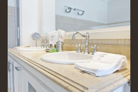 12_photo/94cdfff6c3.dd36eae811456584-ATLAS-5a18e007-17ee-4dc2-940c-5d1fd8f45fbd.jpg de casa à venda com 6 quartos, 2000m² em Jardim Acapulco, Guarujá