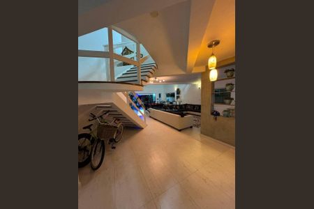 11_photo/94cdfff6c3.dd36eae811456584-ATLAS-af7f74cd-55cf-4035-b0ee-094e9987d248.jpg de casa à venda com 4 quartos, 378m² em Jardim Acapulco, Guarujá