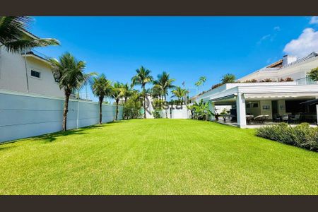 7_photo/94cdfff6c3.dd36eae811456584-ATLAS-be528948-1abd-46d4-ae6e-3c8c4e44609b.jpg de casa à venda com 10 quartos, 1025m² em Jardim Acapulco, Guarujá