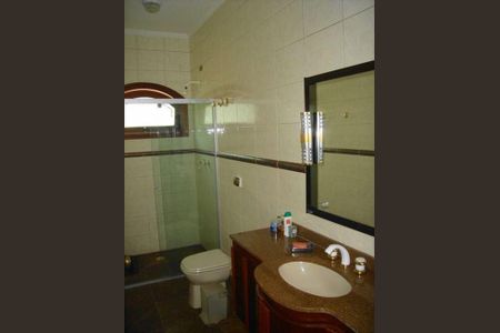 2_photo/94cdfff71d.d860d137df15aeab-ATLAS-5f3bf009-c812-4115-b5f5-d6431bb41693.jpg de casa à venda com 5 quartos, 1000m² em Jardim Acapulco, Guarujá