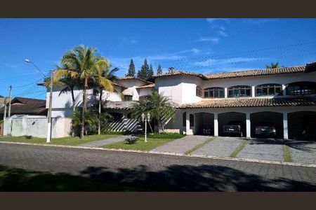 3_photo/94cdfff71d.d860d137df15aeab-ATLAS-c9e867bd-6efb-4f3e-8ebb-9378ea8a198b.jpg de casa à venda com 5 quartos, 1000m² em Jardim Acapulco, Guarujá