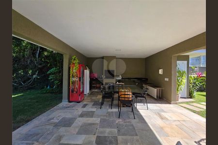 5_photo/94cdfff81f.3fb6a6d23b4be51c-ATLAS-41f35e44-3ca1-42dc-b846-670c48fd4be8.jpg de casa à venda com 4 quartos, 350m² em Jardim Acapulco, Guarujá