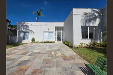 67_photo/94cdfff81f.3fb6a6d23b4be51c-ATLAS-e98d5707-daf5-4a9e-a3d6-69edeba2c704.jpg de casa para alugar com 4 quartos, 350m² em Jardim Acapulco, Guarujá